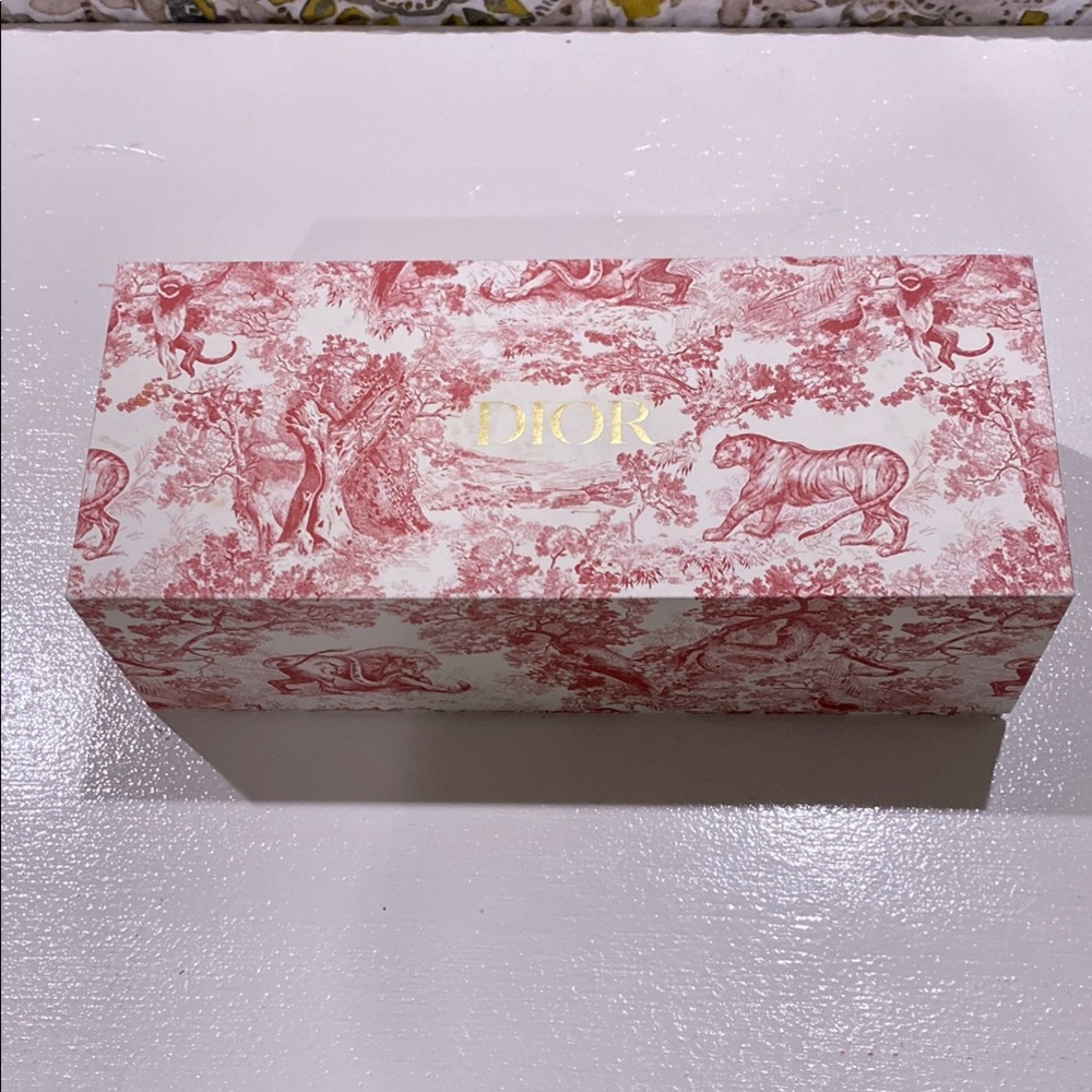 Dior Scented Candle Set of 3 - Picture 4 of 14